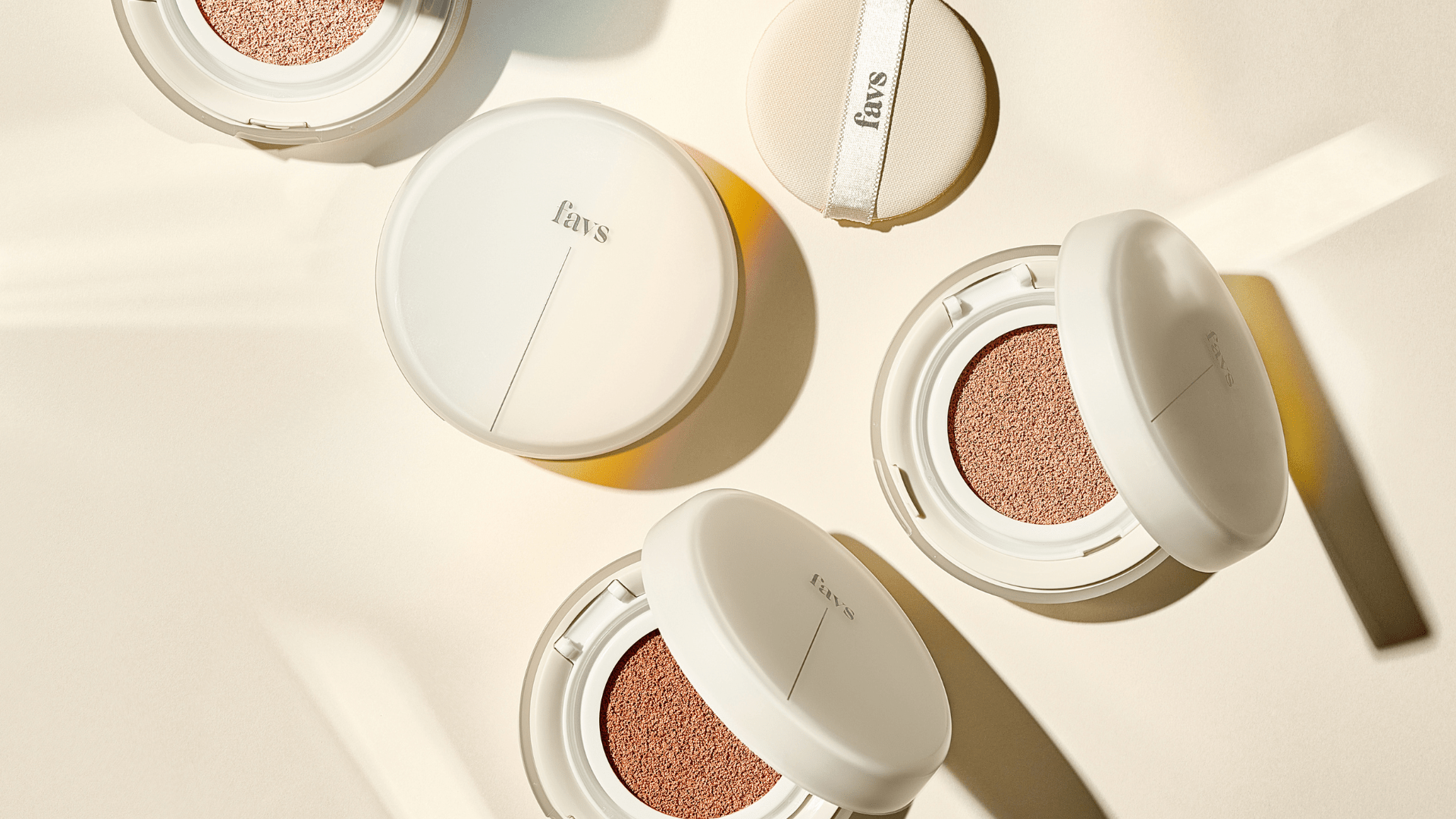 【favsクッションファンデの秘密】favsが叶えた“両立”とは?