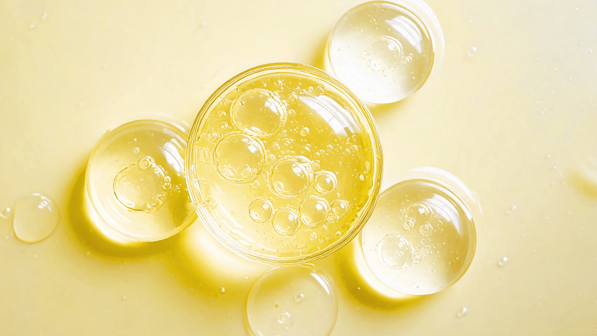 【簡単解説】化粧品における『リポソーム』とは？その技術や効果、おすすめアイテムを紹介