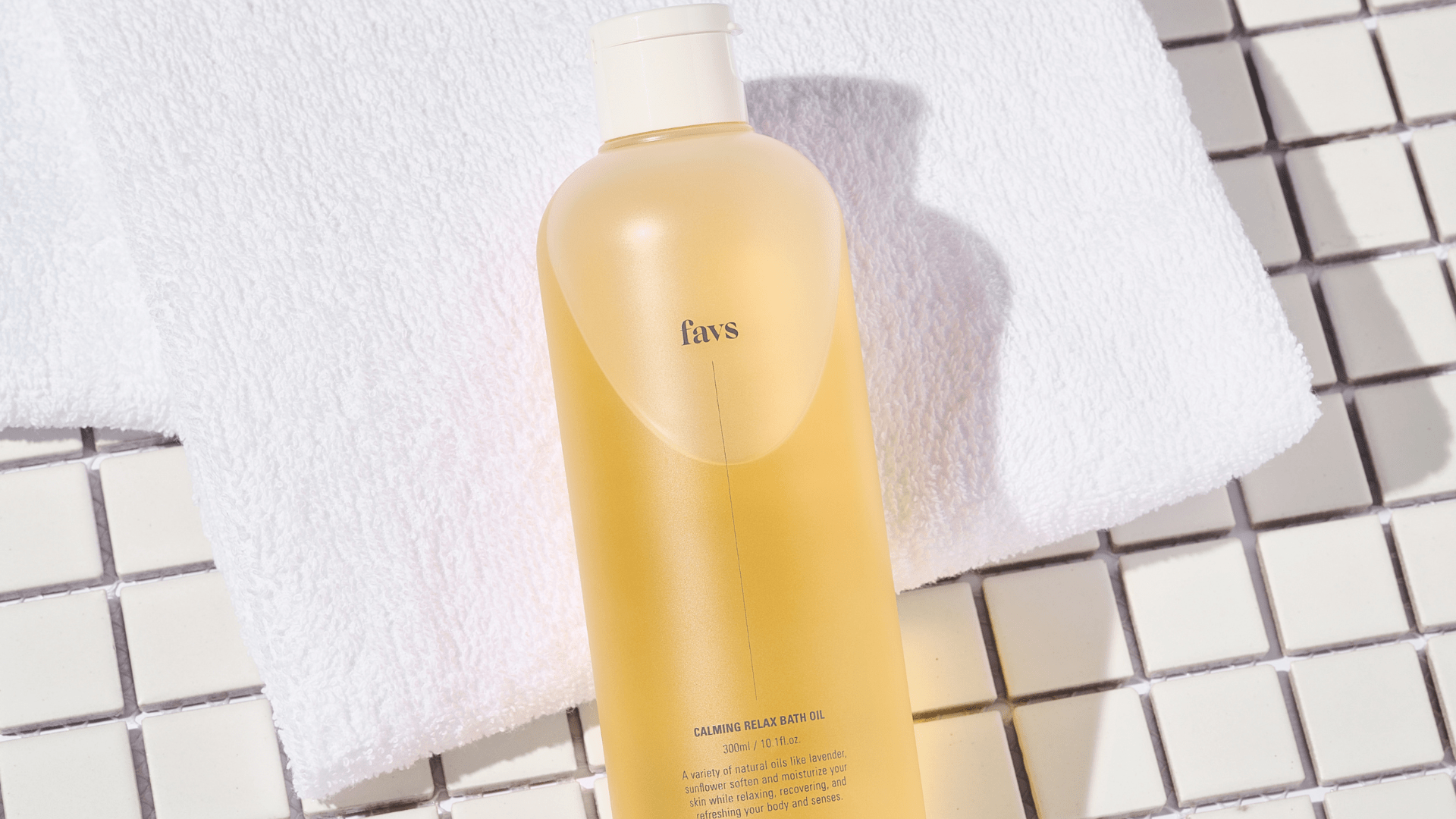 【バスオイルの使い方って？】効果や使用量、入浴剤との違いまで徹底ガイド